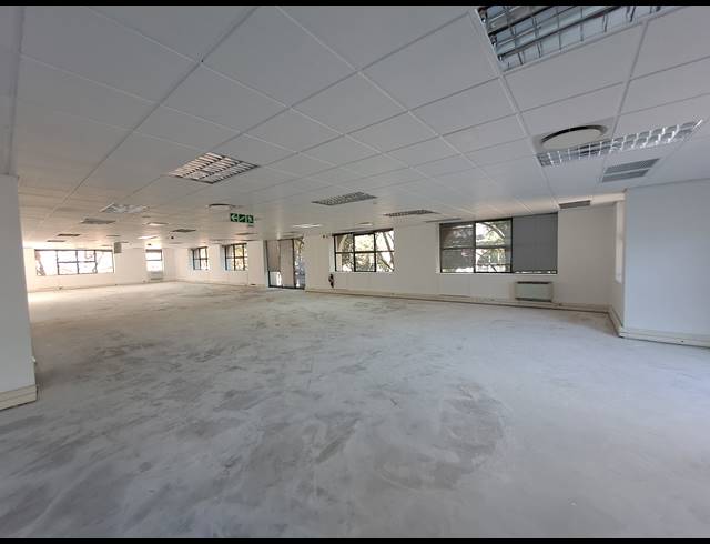 6,300M² OFFICE TO LET IN ILLOVO